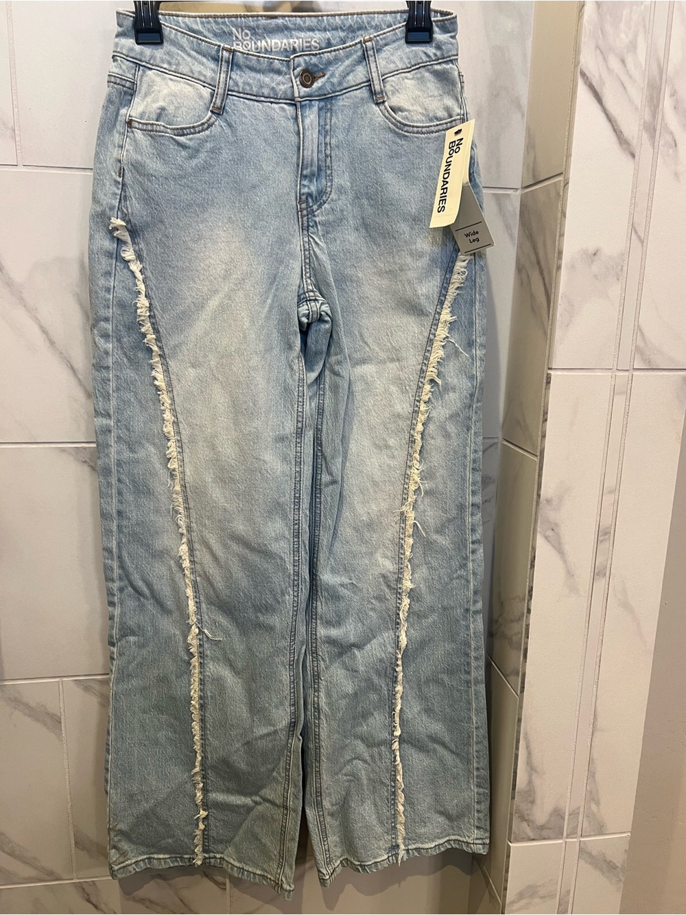 No Boundaries Baggy Wide Leg Jeans size0 NWT $15